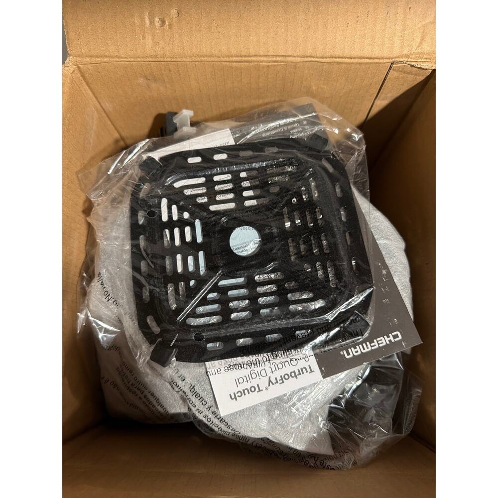 Chefman 2 Quart Air Fryer- Model Number: RJ38-2T - Picture 6 of 6
